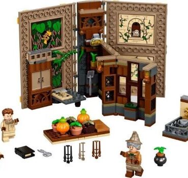 LEGO HARRY POTTER 76384 LEZIONE DI ERBOLOGIA A HOGWARTS