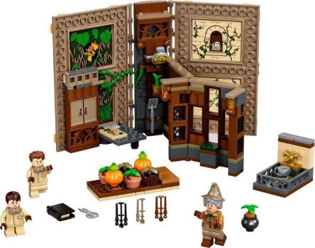 s-l1200 (1) LEGO HARRY POTTER 76384 LEZIONE DI ERBOLOGIA A HOGWARTS